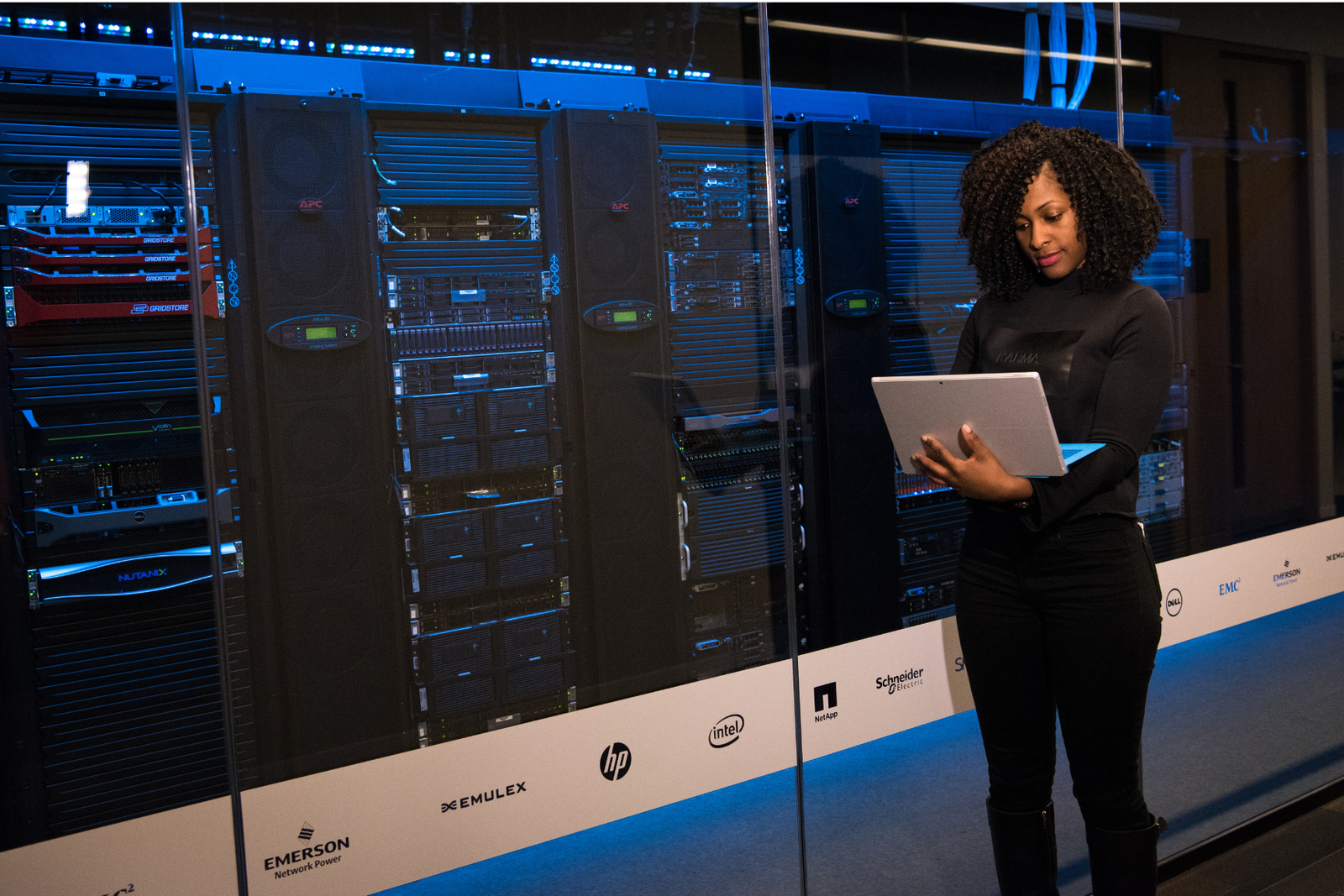 What Is Kiro? AWS's New AI Coding Platform Explained (2026 Guide)